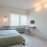 Luxurious Next To The Sea And Centre With Free Parking Space * Ostende