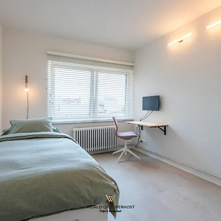 Luxurious Next To The Sea And Centre With Free Parking Space * Ostende