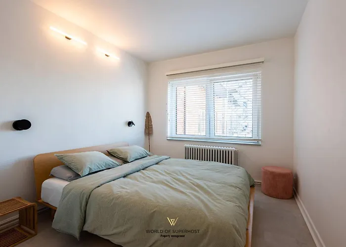 Luxurious Next To The Sea And Centre With Free Parking Space Vakantiehuis *