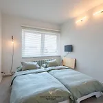 Luxurious Next To The Sea And Centre With Free Parking Space אוסטנדה